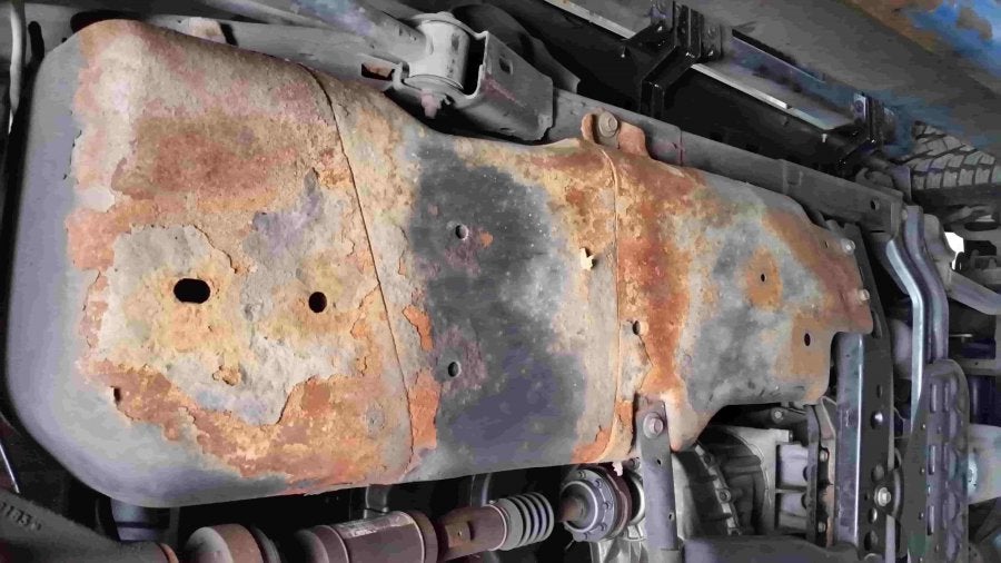 Removal of Fuel Tank Skid Plate, Rust Removal, then POR 15 then re-mount  Factory Skid | Jeep Enthusiast Forums