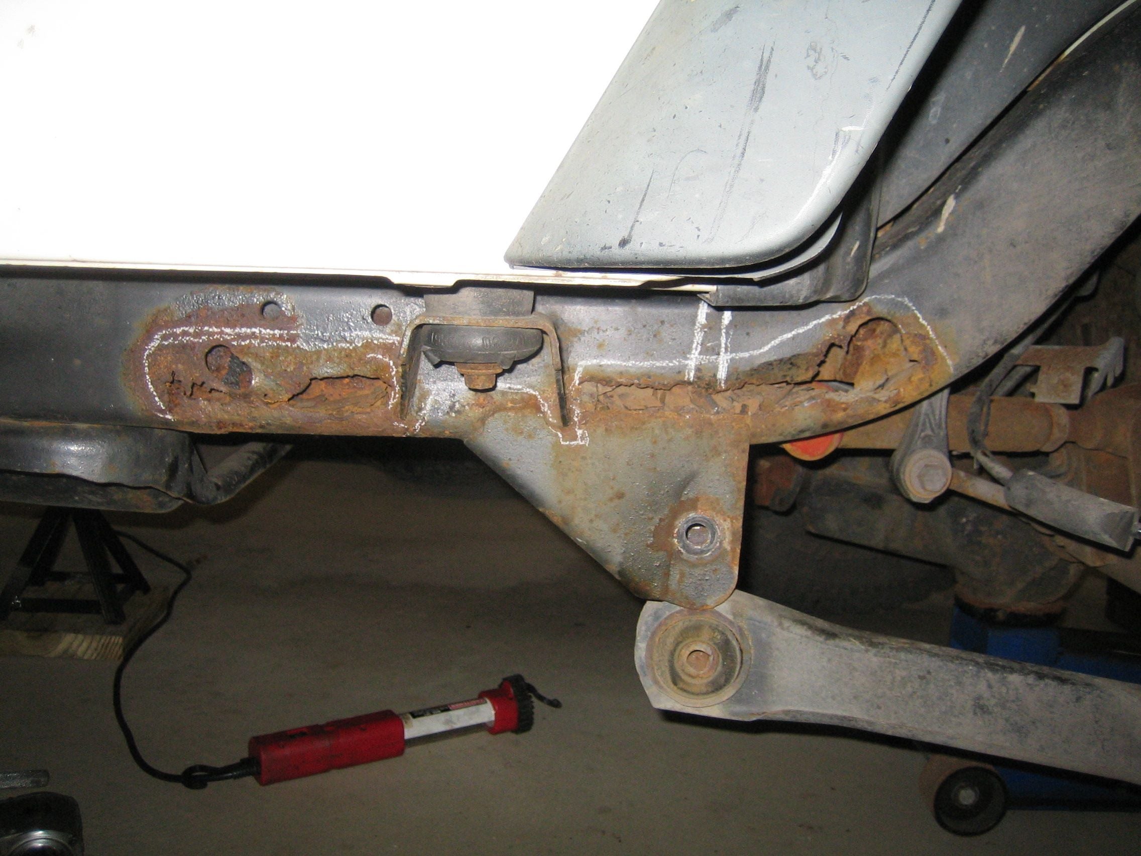 Catastrophic rust 2000 Jeep Wrangler TJ | Jeep Enthusiast Forums