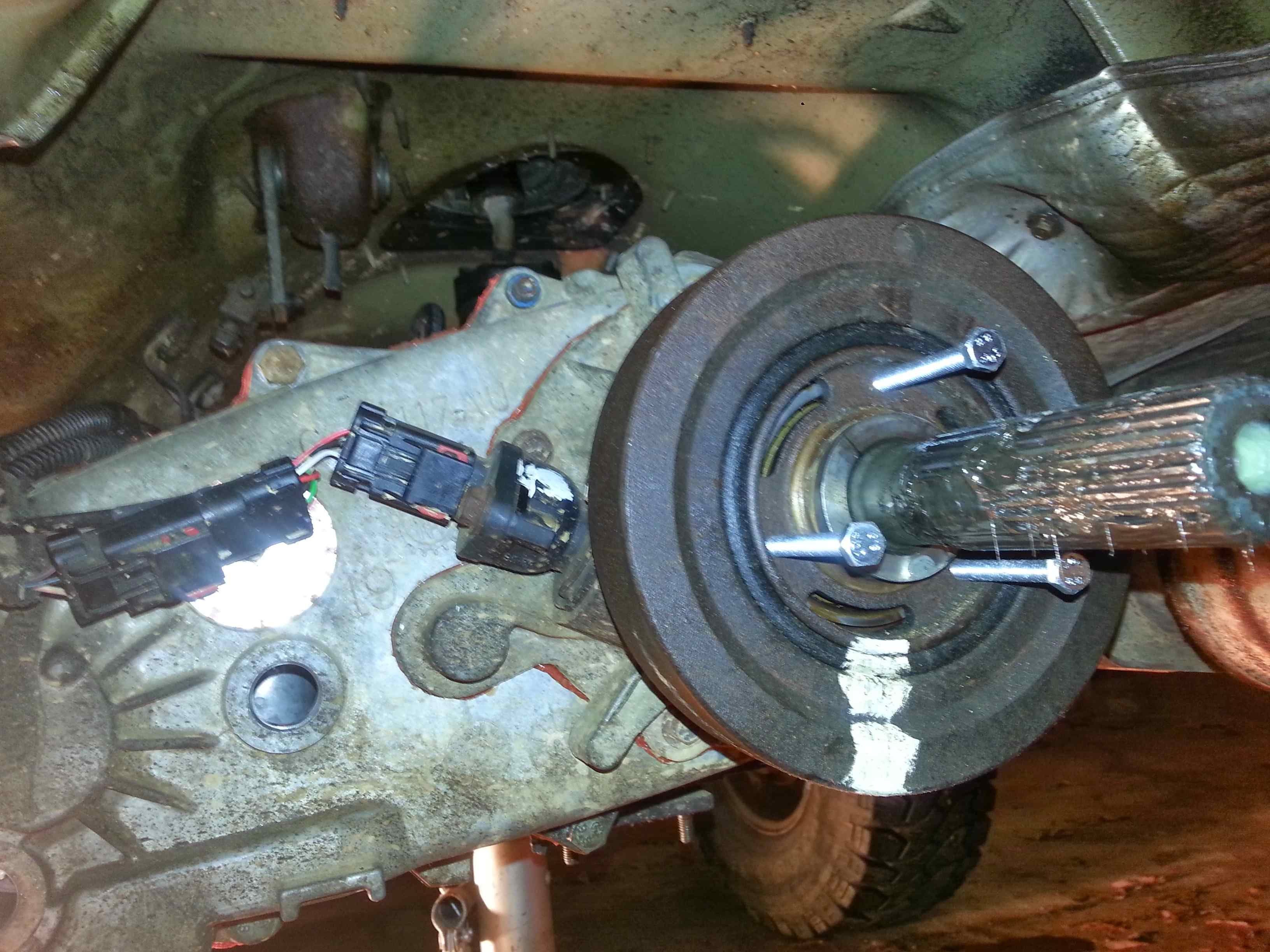Harmonic balancer removal in NP231 | Jeep Enthusiast Forums
